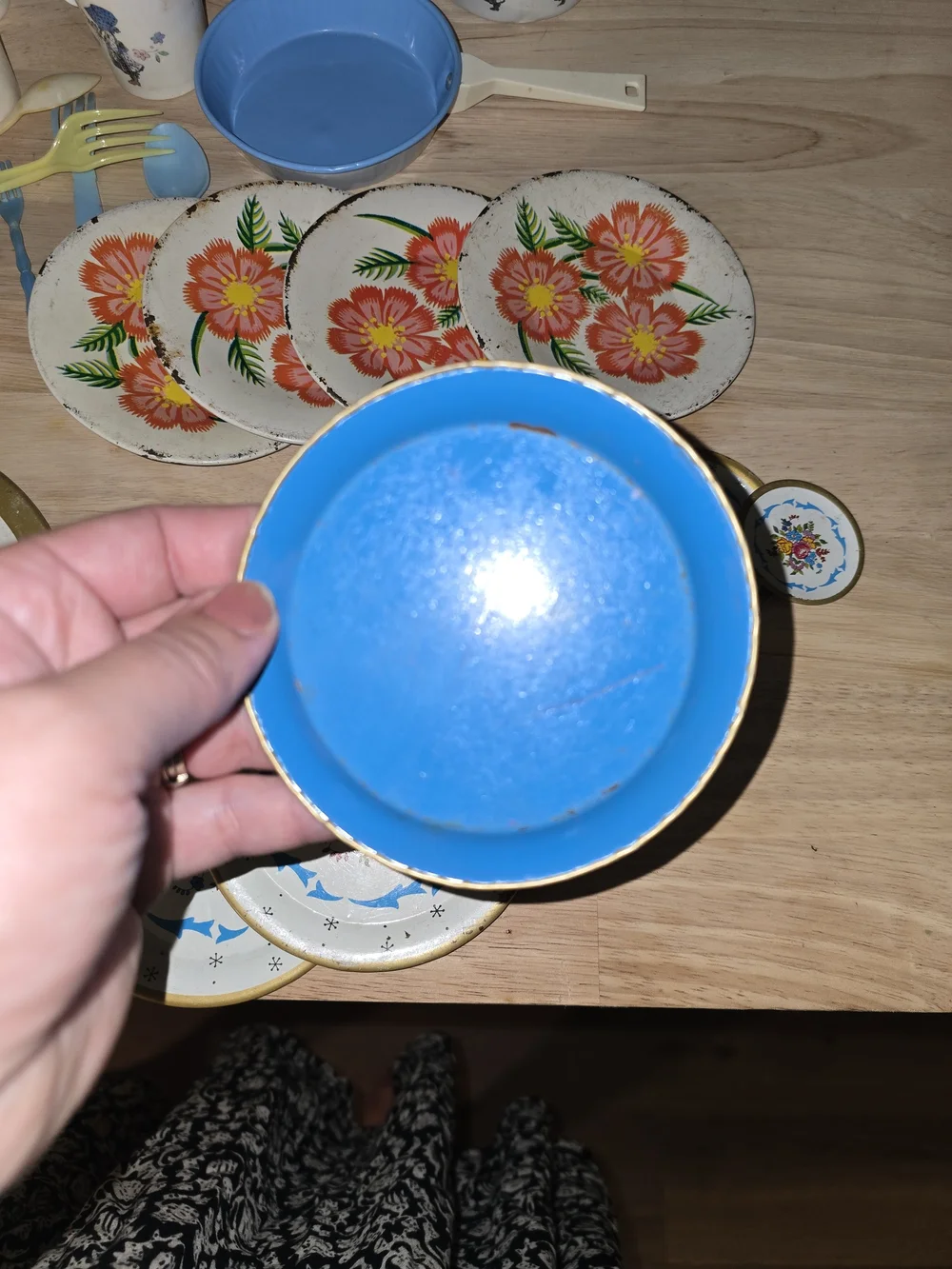 Lot Of Vintage Kids Kitchen Play Set